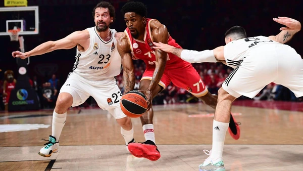 🏀 ЕВРОЛИГА: Висока резултатност в мачовете на Олимпиакос и Апоел