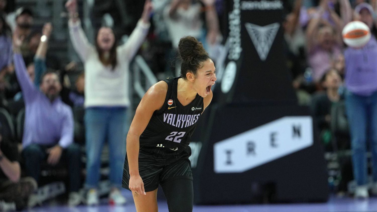 Вероника Бъртън Голдън Стейт Валкирис женска НБА WNBA