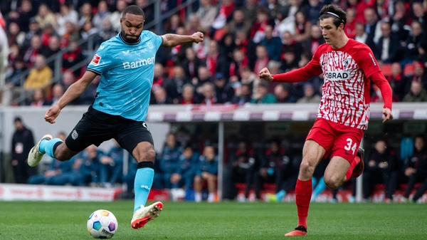 Jonathan Tah Bayer 04 Leverkusen, 04 in duel with Merlin Roehl SC Freiburg, 34 , GER, SC Freiburg SCF vs Bayer 04 Leverkusen B04 , Fußball Bundesliga, 26 Spieltag, Saison 2023 2024, 17 03 2024