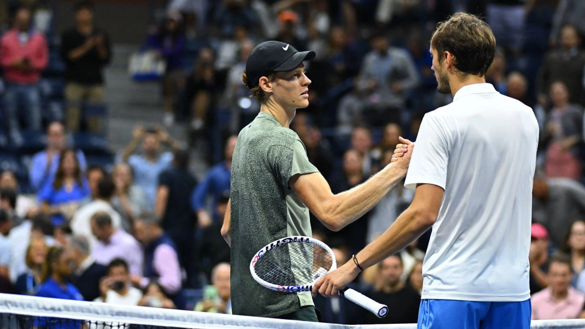 🎾 ТЕНИС: Медведев ще се опълчи на Синер, но няма да го победи