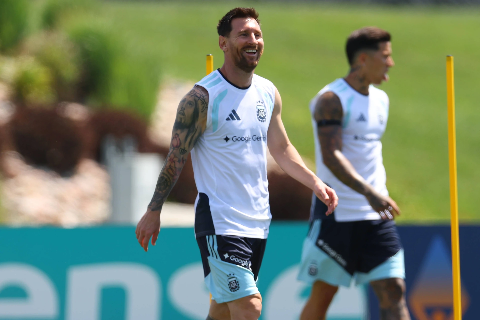 Argentina s forward Lionel Messi take part in a training session during the 2026 FIFA World Cup, WM, Weltmeisterschaft, Fussball football tournament at Sporting KC Training Centre in Kansas City on...
