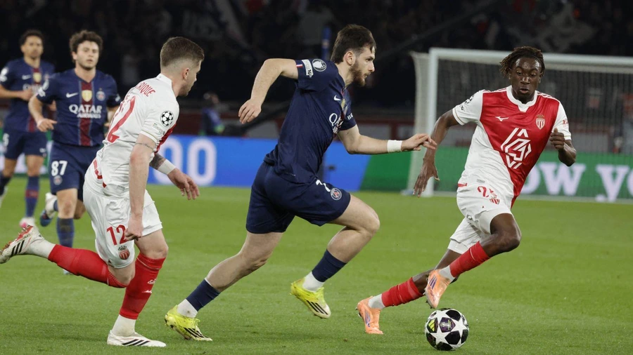 🇫🇷 ЛИГА 1: Победа с поне два гола разлика за ПСЖ срещу Монако