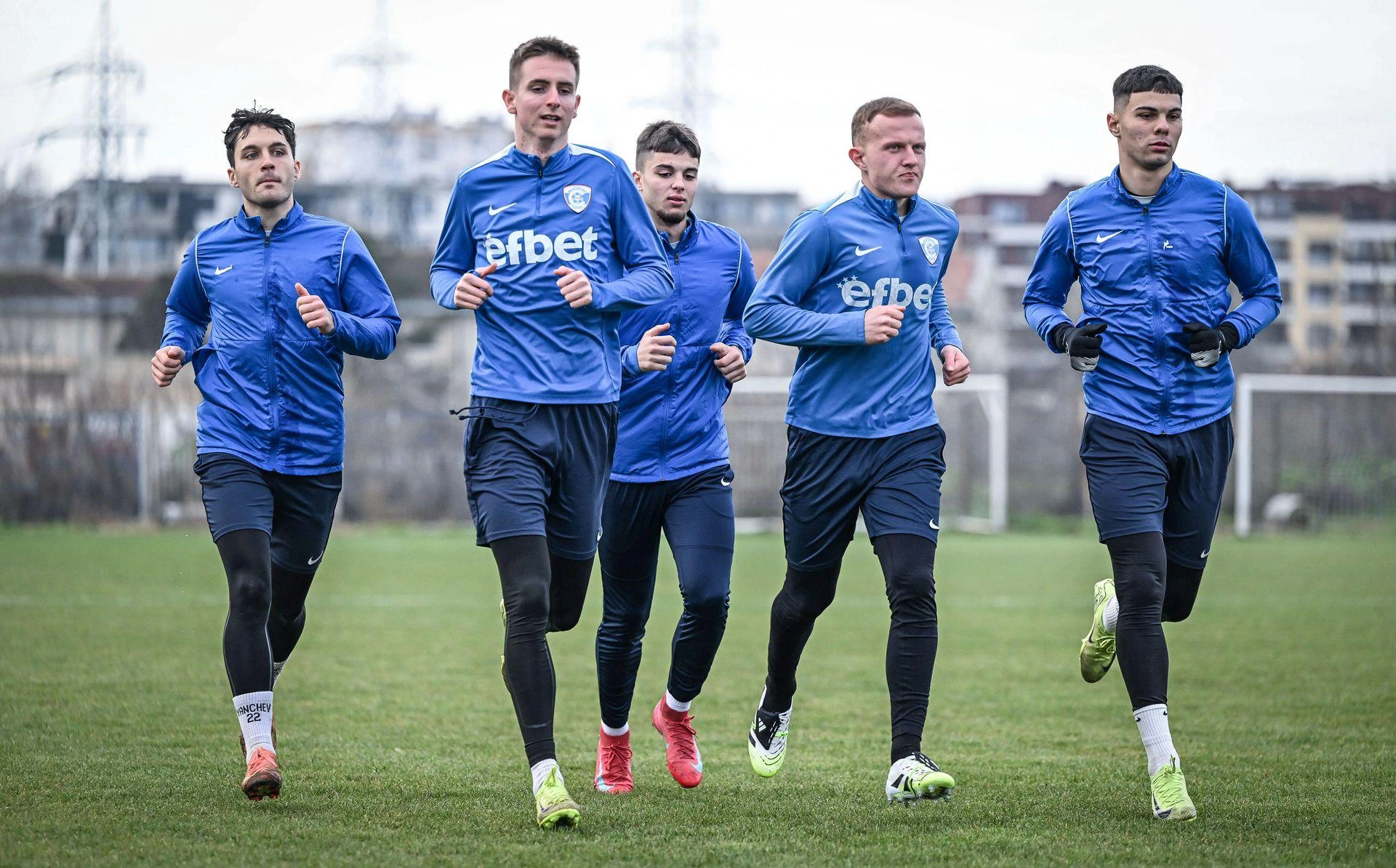 ФИФА вдигна забраната на Спартак (Варна)
