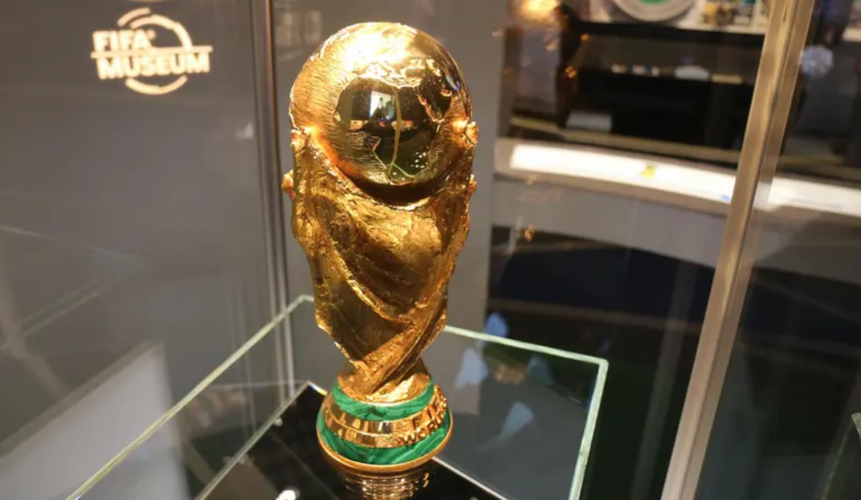 Трофеят от Мондиал 2026 ще бъде донесен на финала в специален калъф
