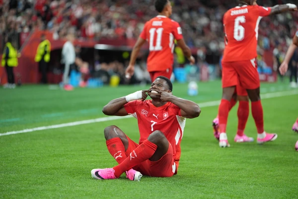 Switzerland v Algeria - FIFA World Cup, WM, Weltmeisterschaft, Fussball 2026 - Round of 32 VANCOUVER, CANADA - JULY 02: Breel Embolo (7) of Switzerland celebrates after scoring a goal during the 20...