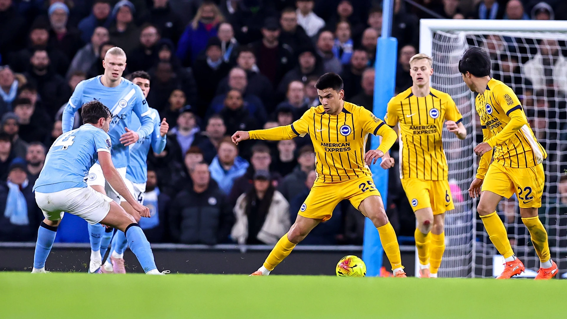 Manchester City v Brighton & Hove Albion, Premier League Diego Gomez of Brighton and Hove Albion looks for options during the Manchester City v Brighton & Hove Albion Premier League match at the Etihad Stadium, Manchester, England on 7 January 2026
