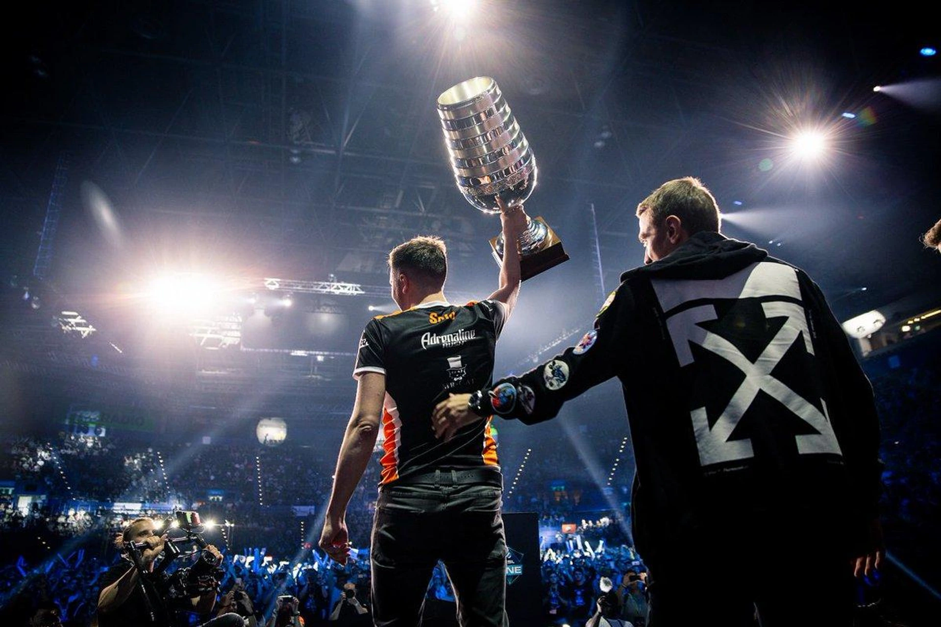Търсим две победи на Virtus.Pro
