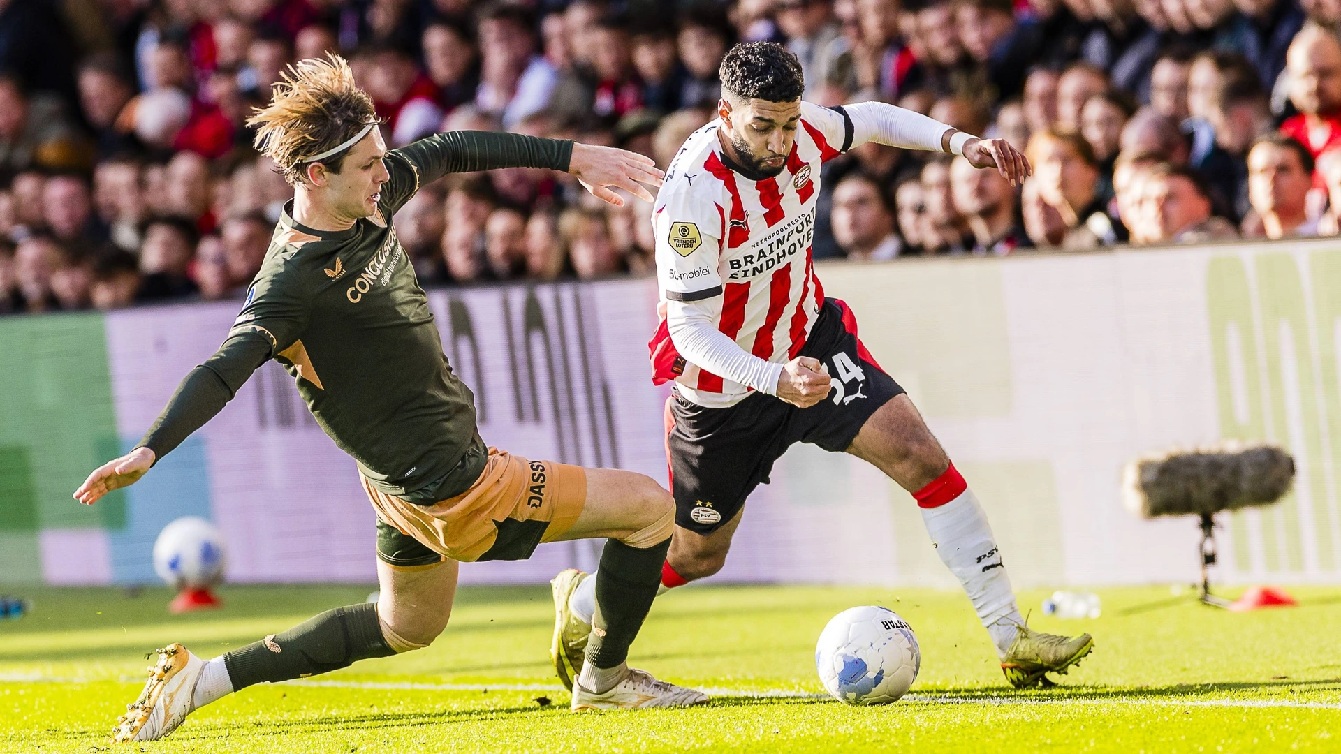 04-03-2026 , Philips stadium , season 2025 / 2026 , Dutch Eredivisie football , match between PSV and FC Utrecht , final score 3-2 , picture shows PSV player Ismael Saibari PSV - Utrecht
