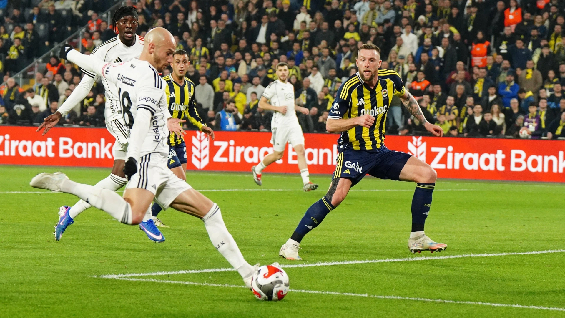 IVaclav Cerny of Besiktas celebrates after scoring the second goal of his team with teammates during the Turkish Cup 2025/26 Group C match between Fenerbahce SK and Besiktas JK at Ulker Sukru Saracoglu Stadium on December 23, 2025 in Istanbul, Turkey.