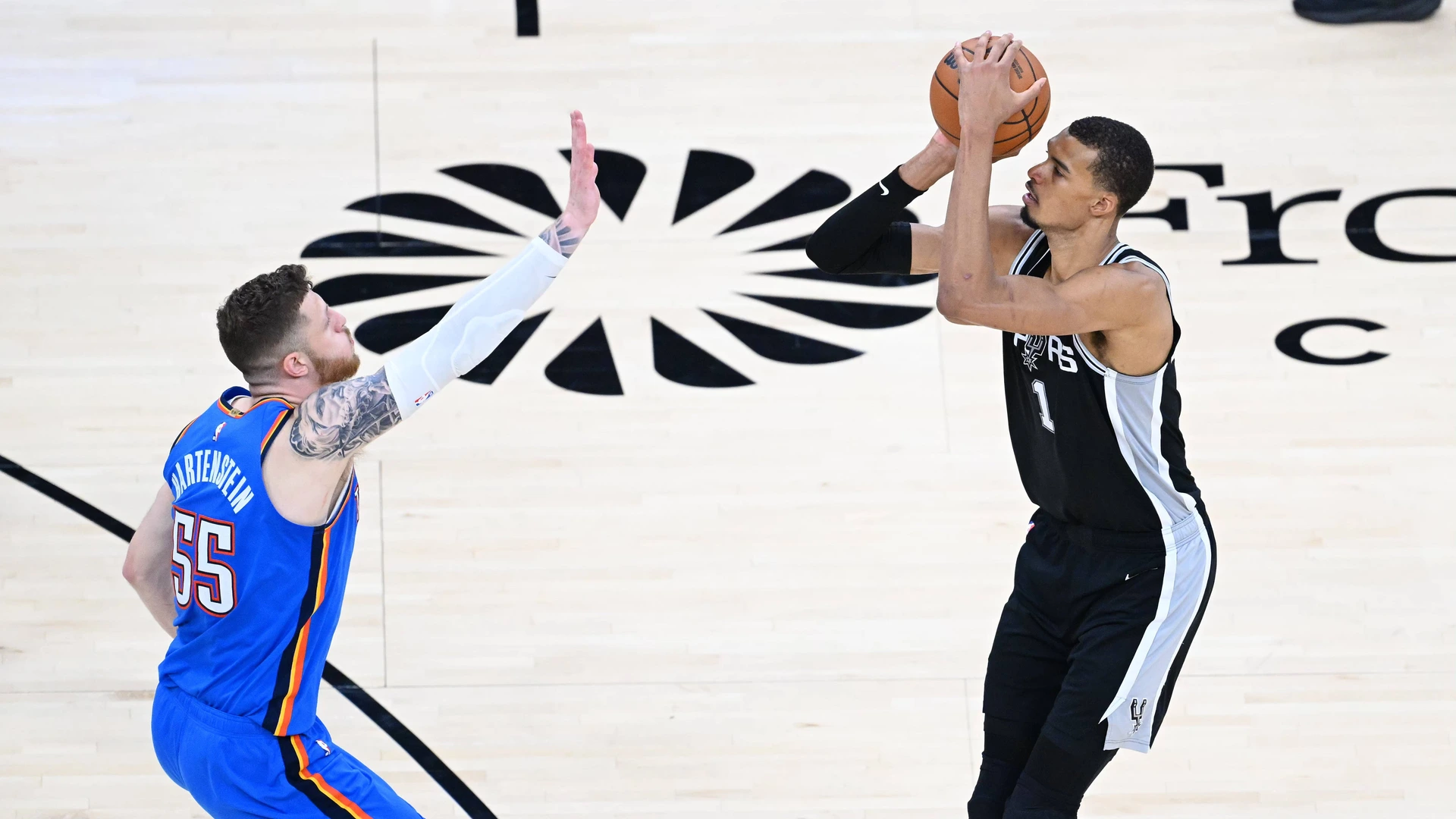hartenstein isaiah wembanyama victor BASKET CHPT NBA, Basketball Herren, USA 2026 SAN ANTONIO SPURS-OKLAHOMA CITY THUNDER 108-123 FROST BANK CENTEER SAN ANTONIO ETATS UNIS 23/05/2026