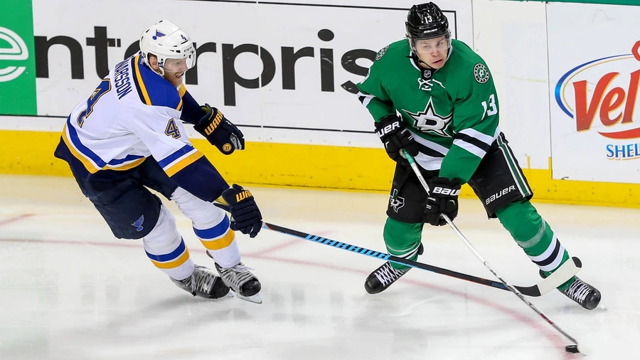 HOCKEY: Avalanche-Stars: torna protagonista un grande classico della NHL
