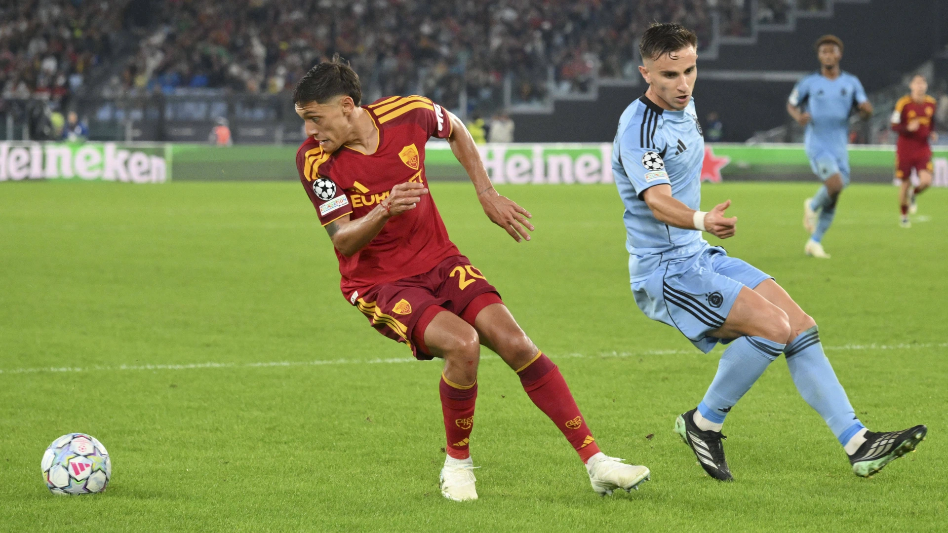 CALCIO: United sotto pressione: la Roma cerca il colpo
