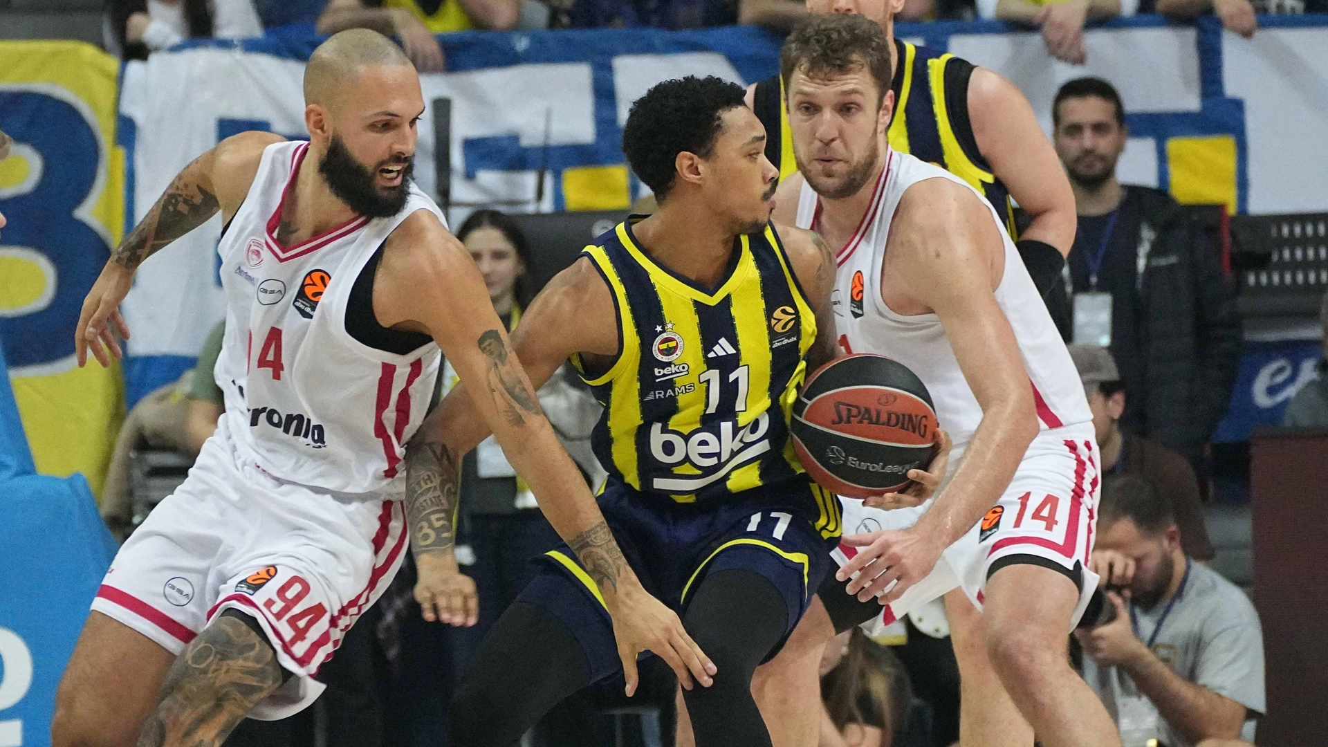 Wade Baldwin IV 2 of Fenerbahce Beko and Evan Fournier 94 , Sasha Vezenkov R of Olympiacos Piraeus in action during the EuroLeague atch between Fenerbahce Beko Istanbul and Olympiacos Piraeus at Ulker Sports Arena on January 6, 2026 in Istanbul, Turkey.