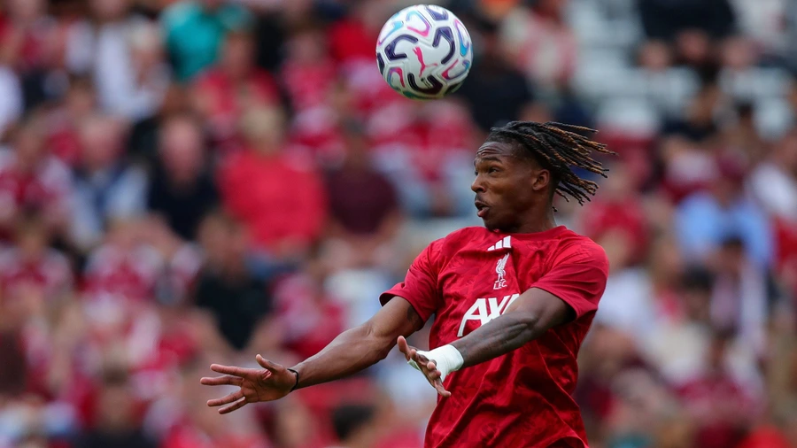 CALCIO: Newcastle United-Liverpool, subito una sfida ad alta tensione
