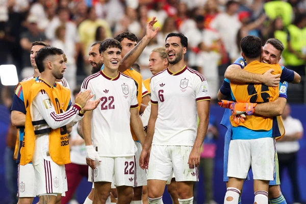 ARLINGTON, TEXAS - JULY 06: Mikel Merino and Pau Cubarsi of Spain celebrate their victory after the FIFA World Cup, WM, Weltmeisterschaft, Fussball 2026 Round of 16 match between Portugal and Spain...
