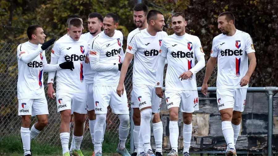 Проблеми за Марек преди мача за Купата