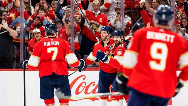 🏒 NHL: Флорида ще приключи серията с Каролина 