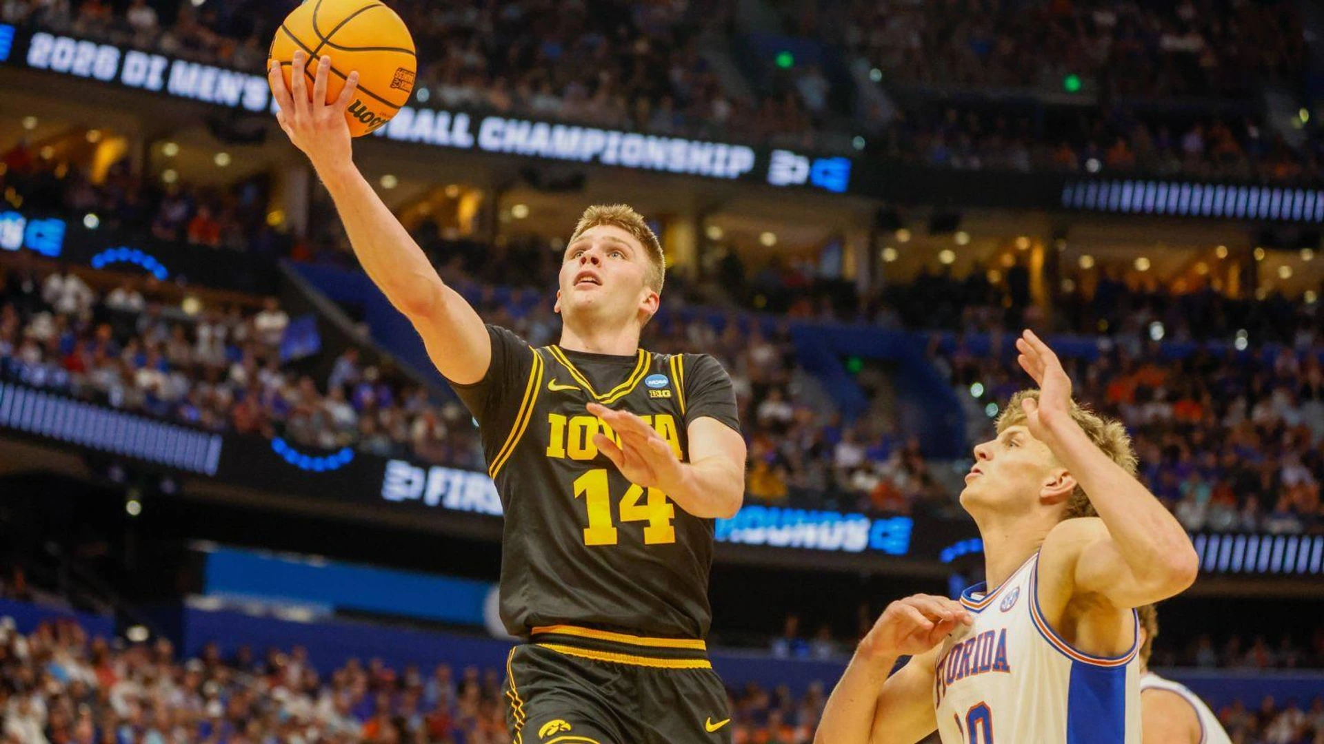 Айова Флорида баскетбол NCAA Мартенска лудост уинбет